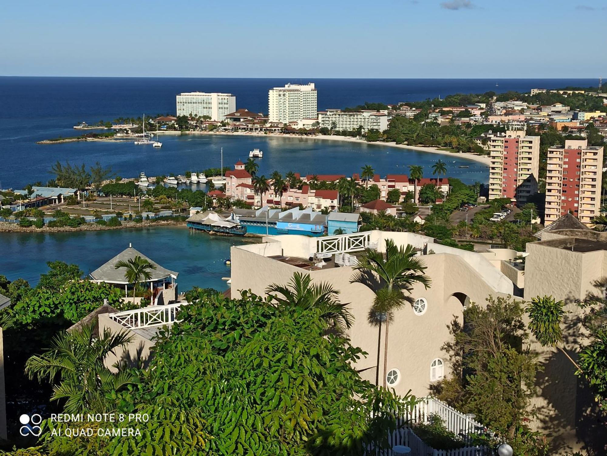 Columbus Heights Apt 26 F Ocho Rios Szoba fotó